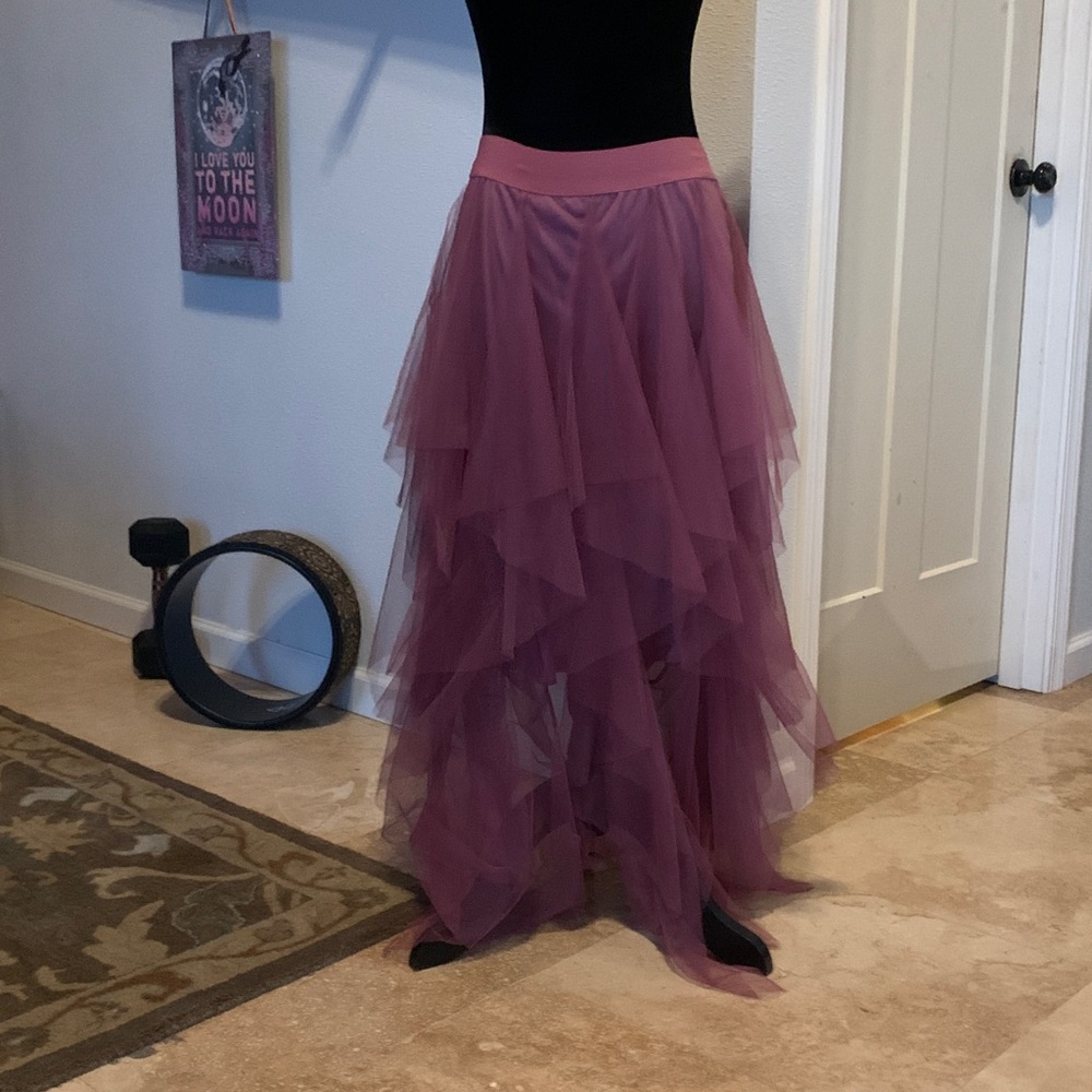 Three birds nest,Elegant Layered Tulle Skirt in Mauve/ raspberry